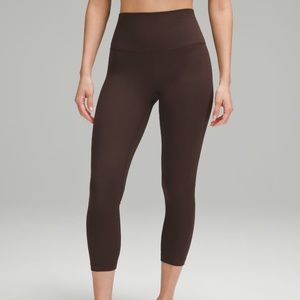 Lululemon align high rise ribbed crop 23”
